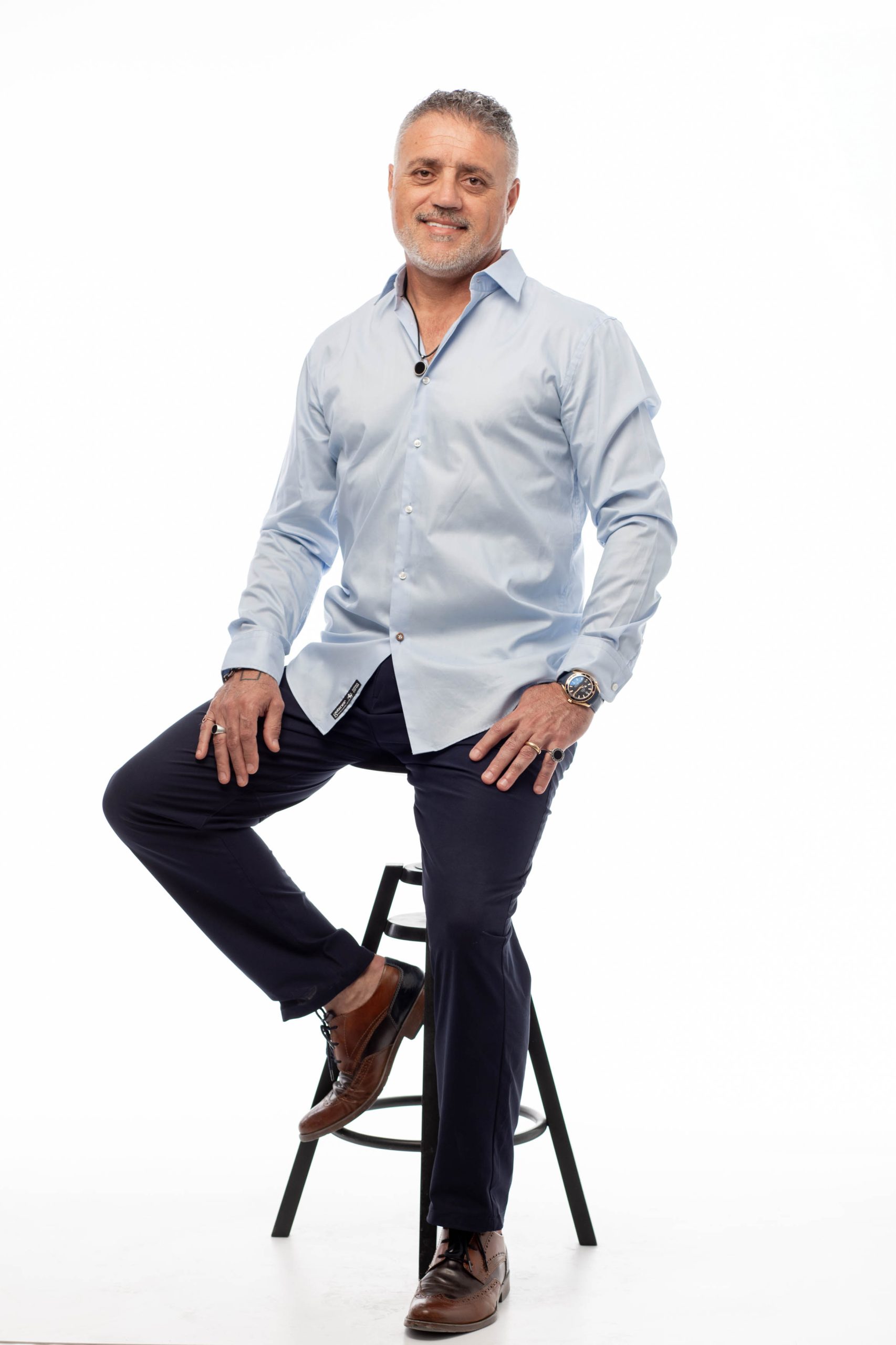 אבי כראל - בעלים ומנכ״ל